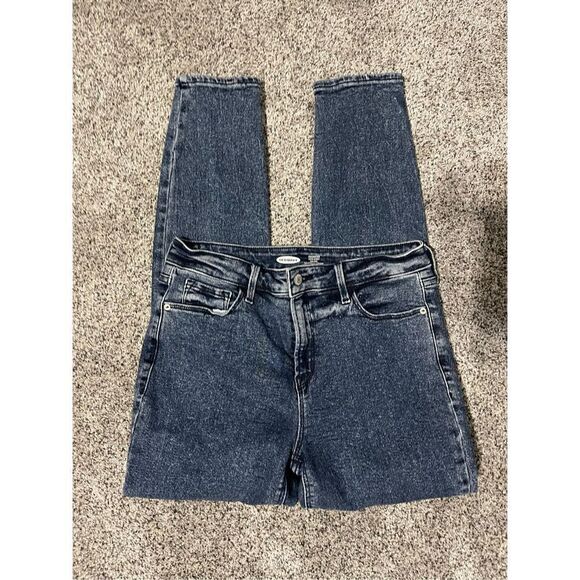 Old Navy Rockstar Super Skinny High Rise Jeans - Picture 3 of 7